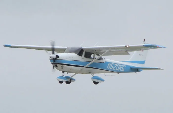 34 Pilots Share The Scariest Moments They Survived While Passengers Stayed Blissfully Unaware