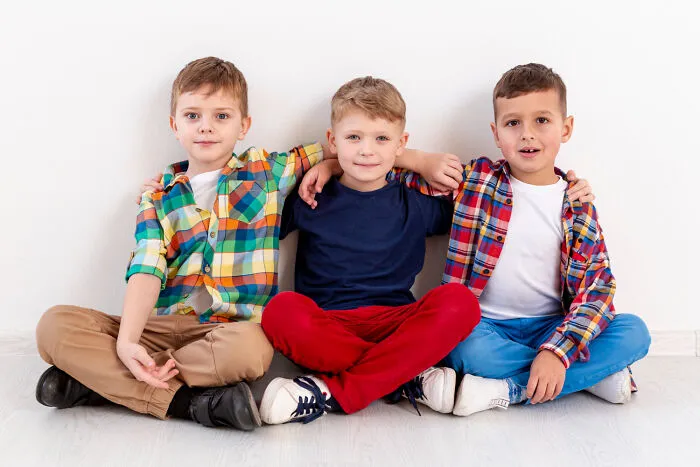Someone Asked Parents What Made Them See Their Kids Inherited Their Quirks, And They Got 43 Replies
