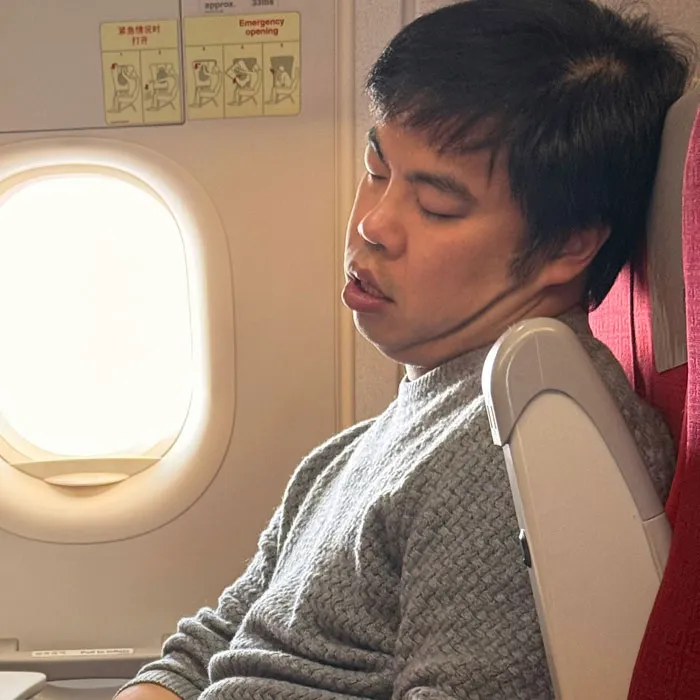 34 Pilots Share The Scariest Moments They Survived While Passengers Stayed Blissfully Unaware