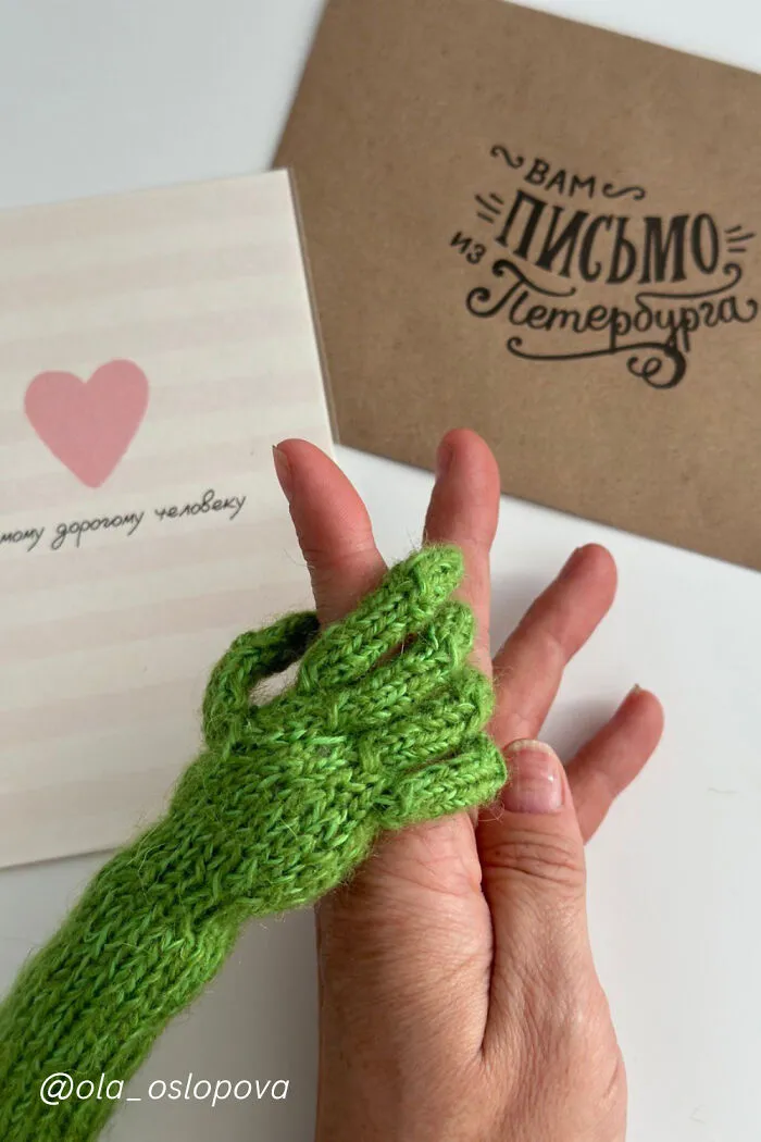 30 Grinch Knitting Projects That Will Make You Want To Knit Toys (New Pics)