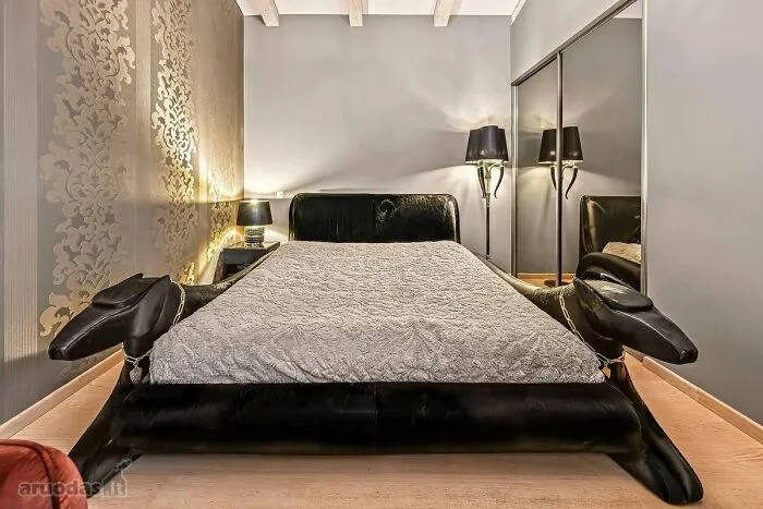 Esta página de Facebook halló los 25 anuncios inmobiliarios más graciosos (nuevas imágenes)