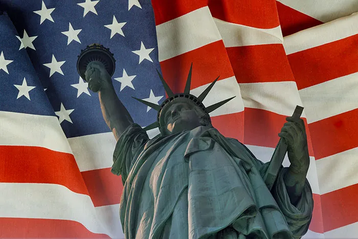“What Things Are Normal For Americans But Weird For Non-Americans?” (43 Surprising Answers)