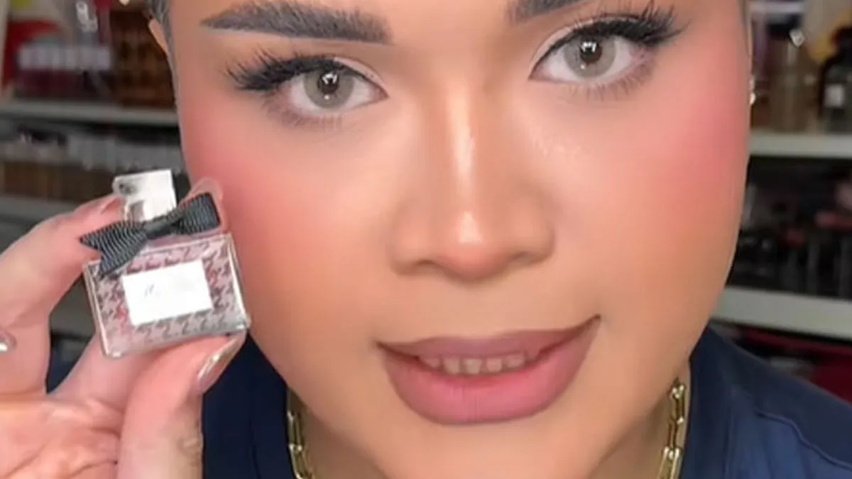 People Are Coming After Dior For Their $1,000 Advent Calendar After Finding Out What's Inside Of It