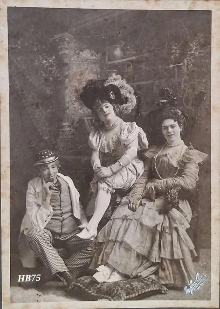 A Cabinet Card Of Men Dressed As Women.. Maybe A Play? They Look Fabulous Nonetheless!