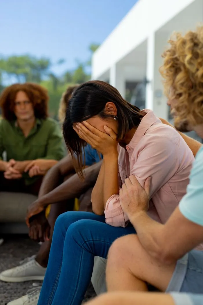 “What Is The Wildest Thing Someone Has Said To You While You Were Going Through A Hard Time?” (40 Answers)