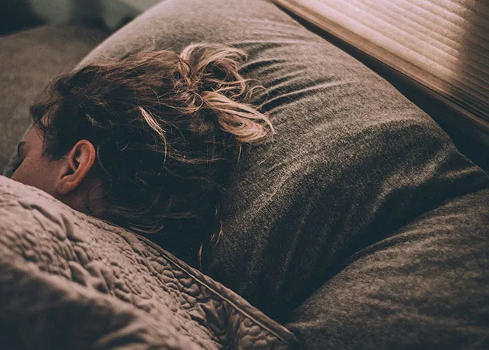 42 Of The Worst Places People Had To Survive A Night In