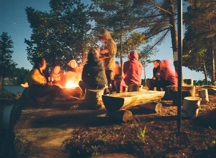 42 Of The Worst Places People Had To Survive A Night In