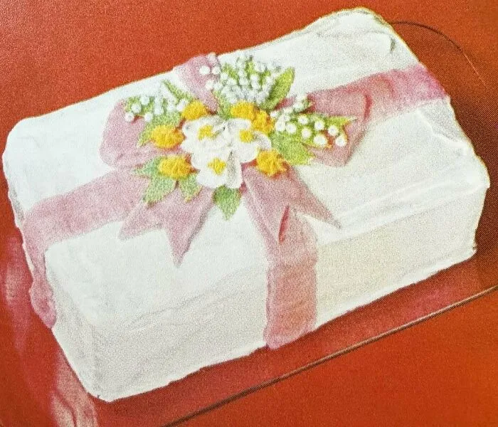 Gift-Wrapped Cake From “Betty Crocker’s Cake And Frosting Mix Cookbook”, 1966