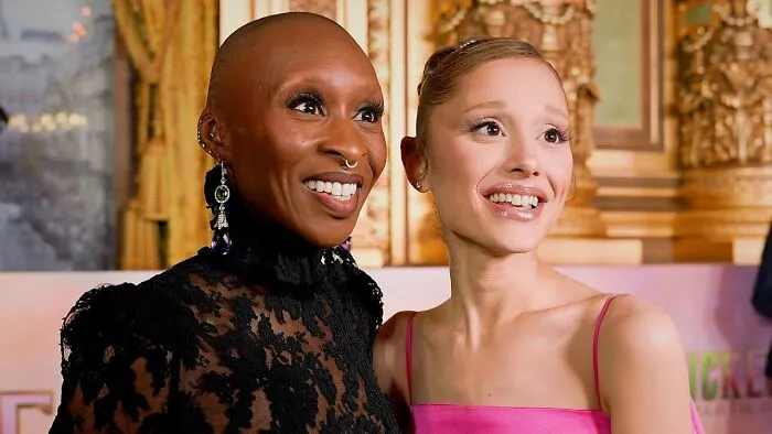 Fans Cringe At Ariana And Cynthia’s Awkward Aura Chat