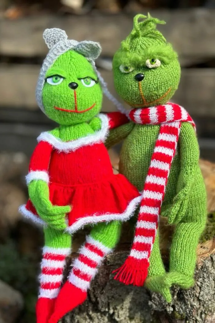 30 Grinch Knitting Projects That Will Make You Want To Knit Toys (New Pics)