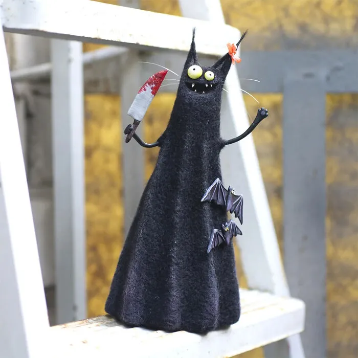 33 Unique Felt Toys By Emina Poison That Perfectly Balance Cute, Weird, And Wonderful (New Pics)
