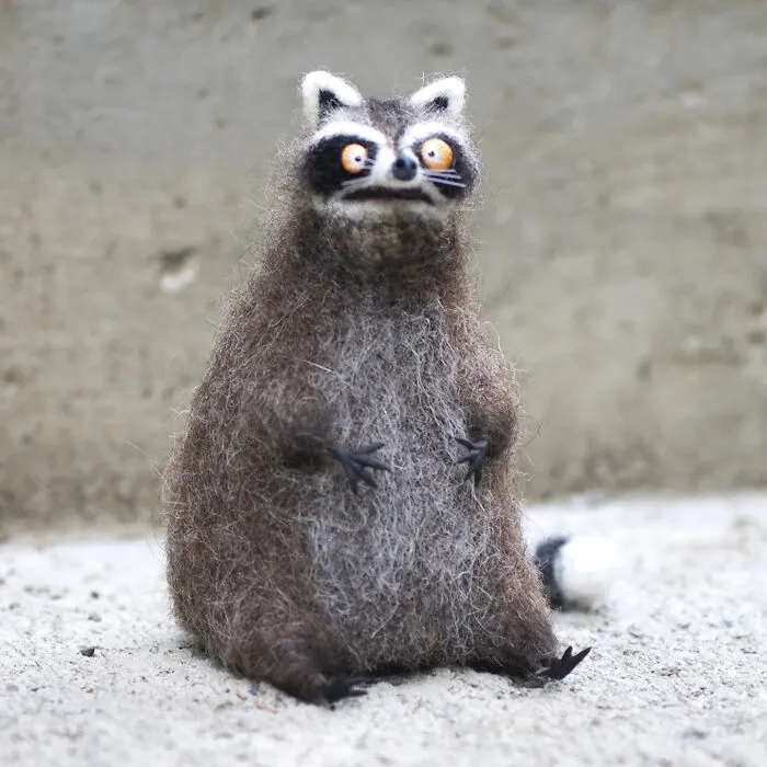 33 Unique Felt Toys By Emina Poison That Perfectly Balance Cute, Weird, And Wonderful (New Pics)