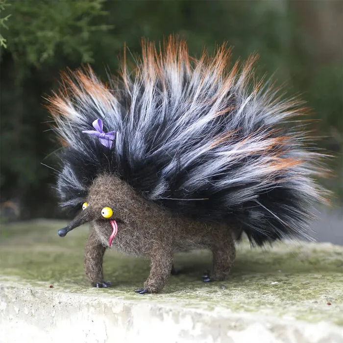 33 Unique Felt Toys By Emina Poison That Perfectly Balance Cute, Weird, And Wonderful (New Pics)