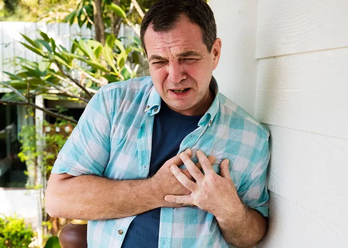 “Couldn’t Make This Up”: 50 Wild Family Dramas That Make Your Relatives Look Totally Normal