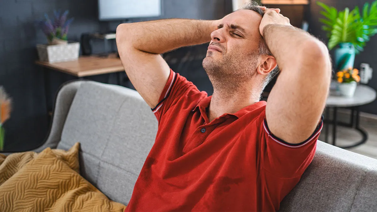 Man Upset GF Is Going On Dates After He Suggested An Open Relationship As Nobody Else Wants Him