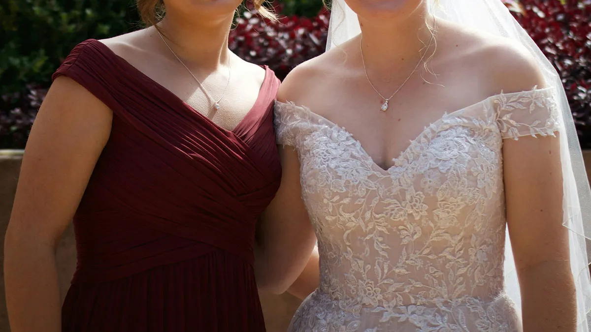 Woman Asks If She Should Go No-Contact With Bridezilla Cousin After Disastrous Dress Drama