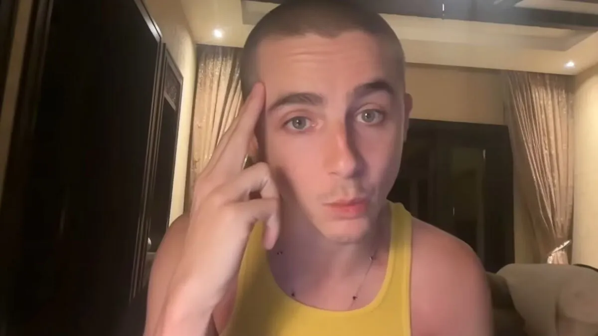 "Can't Stand The 'Macho' Persona": Fans Are Ruthless With Their Comments On Chalamet's New Stunt