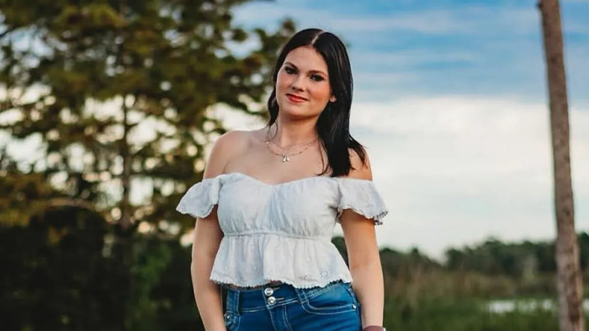 Mom Of Teen Victim Questions Bizarre Sleeping Arrangement With Stepbrother Now Eyed In Cruise Tragedy