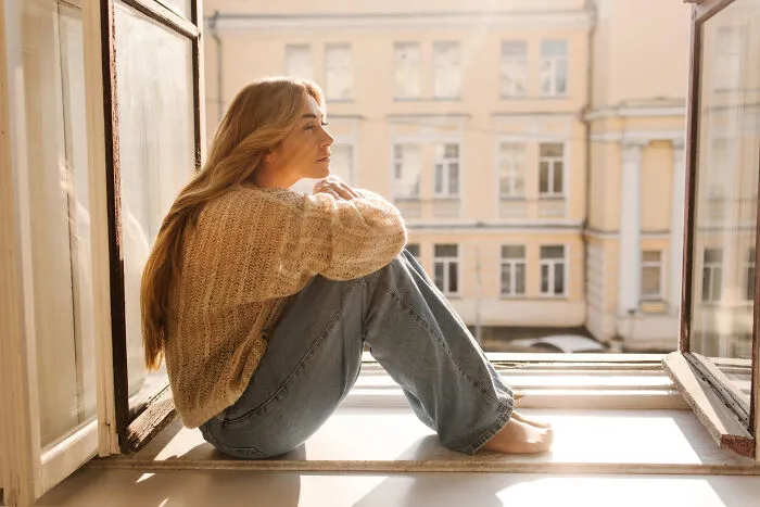 33 Honest Truths About What Dating Looks Like Once You Turn 40: “I’m Fine Being Single”