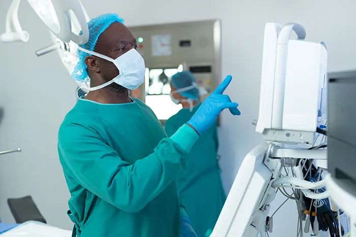 “I Was Horrified”: 34 Surgeons And Doctors Recall Their Worst Mistakes