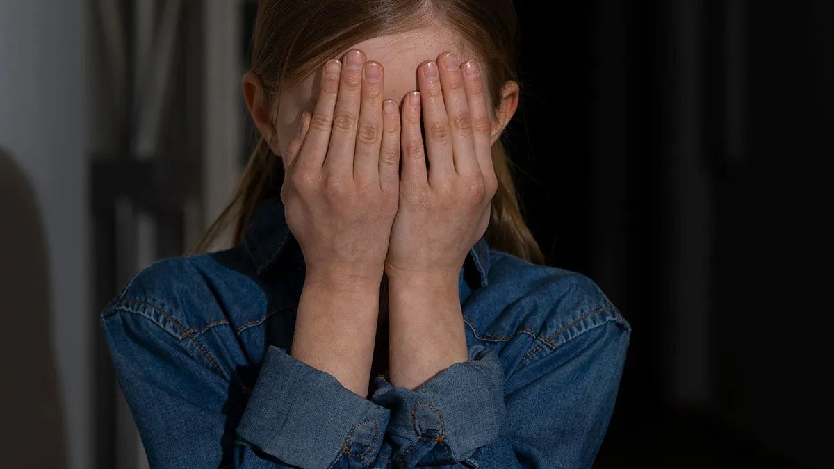 “Three Females Clinging To Me”: Entitled Parents And Neighbor Ruin Halloween Hayride