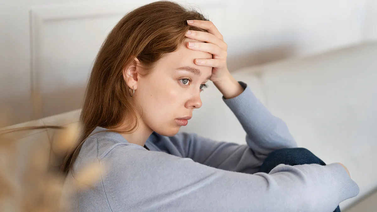 Parents Demand Woman Gives Up Amazing Career Opportunity To Spoiled Golden-Child Sister