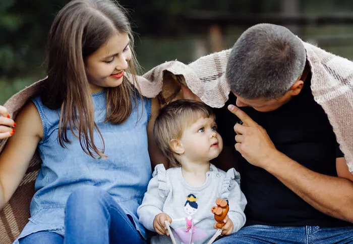 “Those Are My Real Parents”: 36 Adults Share How They Feel About Being Adopted