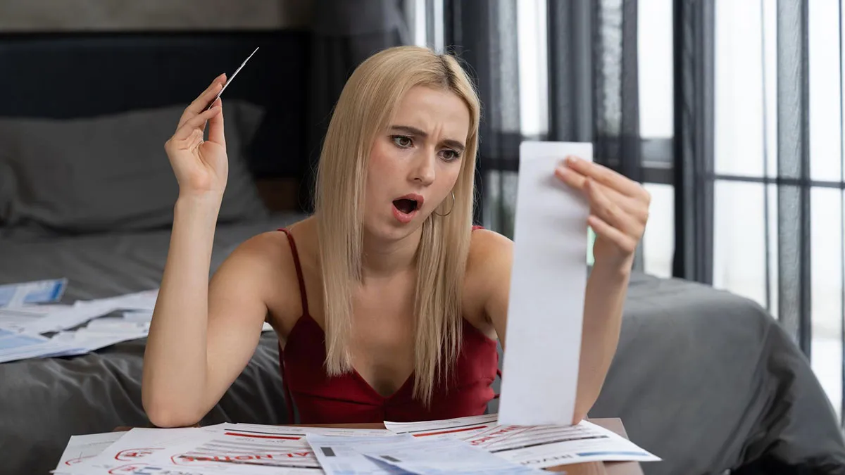 Sister’s Wine Accident Destroys Bride’s Expensive Dress, Parents Forced To Cover The Damage