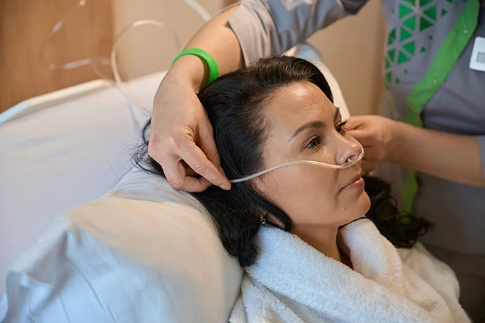“The Brain Is A Fragile Thing”: 50 People Who Woke Up From A Coma Describe What It Was Actually Like