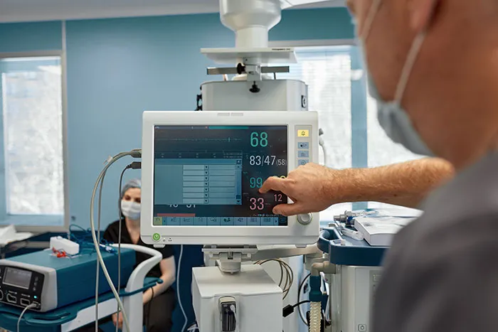 “The Brain Is A Fragile Thing”: 50 People Who Woke Up From A Coma Describe What It Was Actually Like