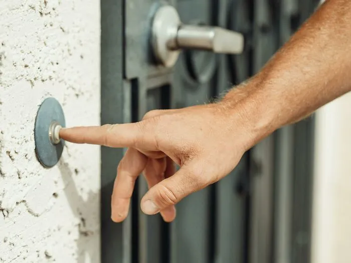 32 Things People Didn’t Realize Were Optional In Life Until They Saw Someone Not Doing Them