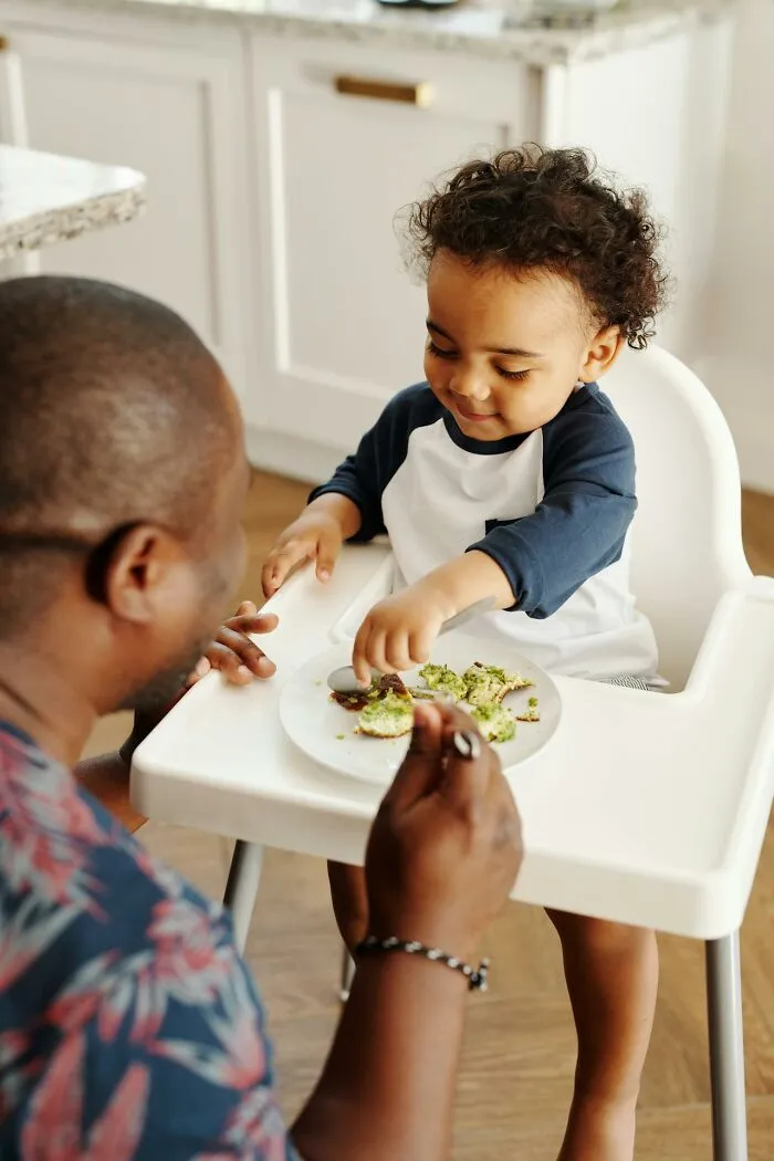 20 Padres comparten los momentos en que se dieron cuenta de que sus hijos podrían ser personas horribles