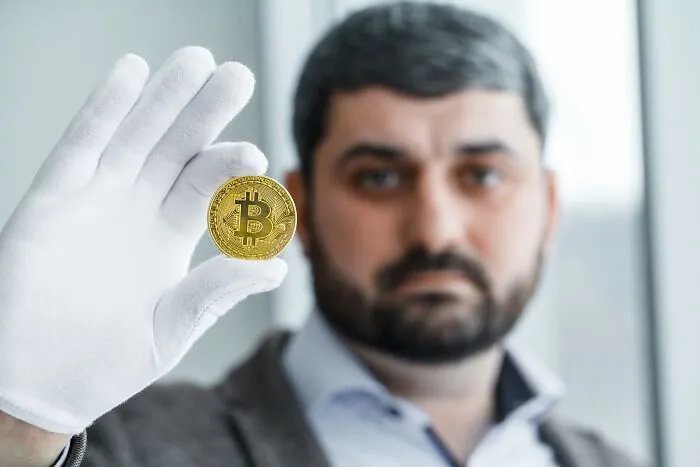 50 Shocking Stories From People Who Got Tricked Out Of Their Money