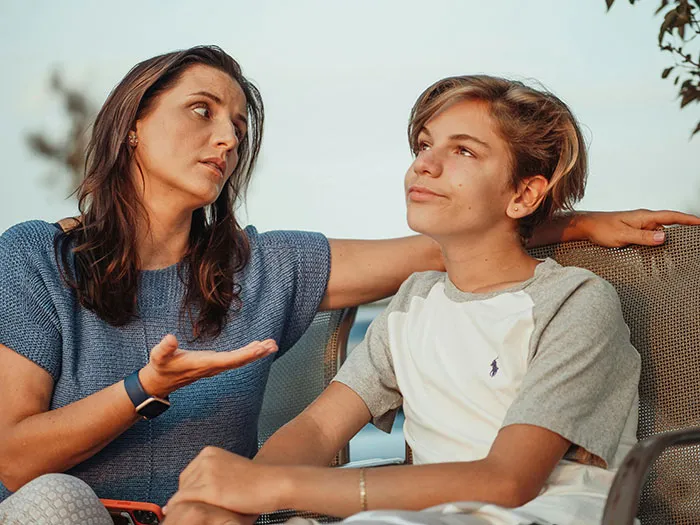 “Because I Was Born Male”: 36 Cases Where Parents Dislike Or Actually Hate Their Kids