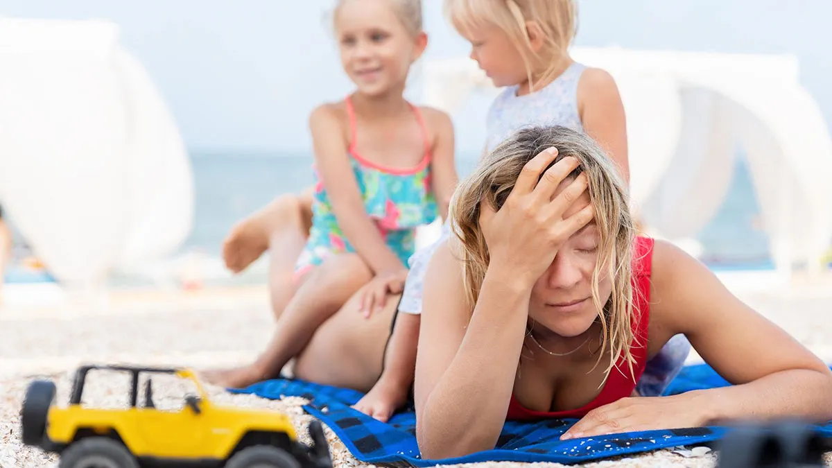 Childfree Uncle Says Vacation Means Vacation, Siblings Lose It When He Won’t Babysit All Day