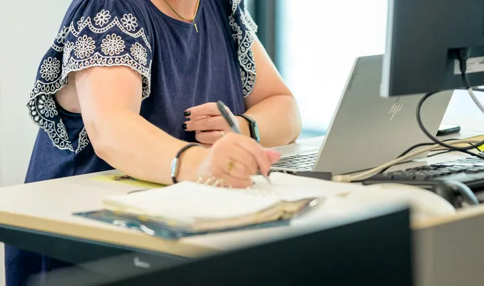 “Fue despedido de inmediato”: 20 escándalos en el trabajo que sorprendieron a todos