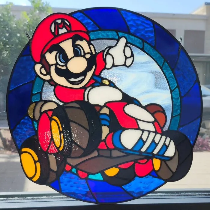 This Artist Makes Stained Glass Art Of Our Favorite Pop Art Icons And Cartoon Characters (41 Pics)