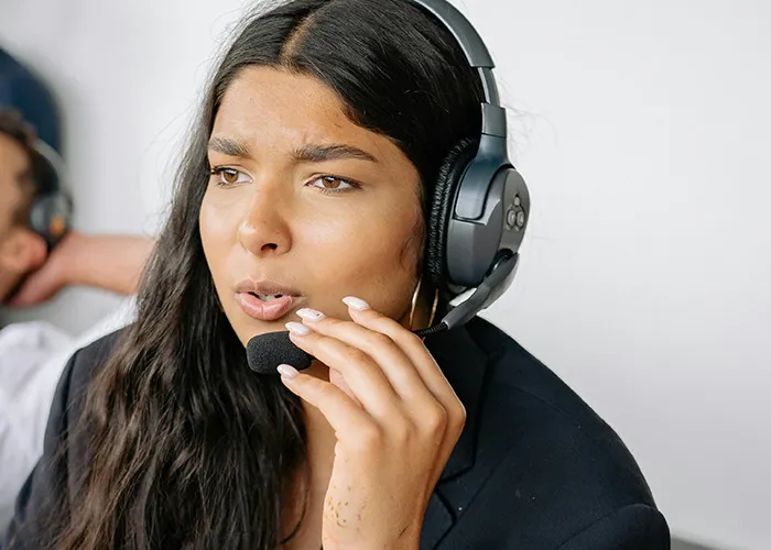 911 Operators Share The 50 Dumbest Calls They Ever Received
