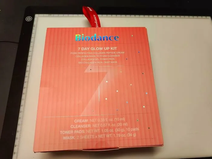 Achieve That "Glazed Donut" Look Without Actually Covering Your Face In Sugar By Grabbing A <a Style="Display:inline;" Href="Https://Www.amazon.com/Biodance-Day-Glow-Kit-Moisturizer/Dp/B0fjrvsgq2?ie=utf8&linkcode=ll1&tag=bpibis-20&linkid=96fa7245a2a6f9c2ad70be91dc7710eb&language=en_us&ref_=as_li_ss_tl" Target="_blank">  <span Style="Font: Inherit; Color: #d74b1f;"> Biodance 7 Day Glow Up Kit </Span>