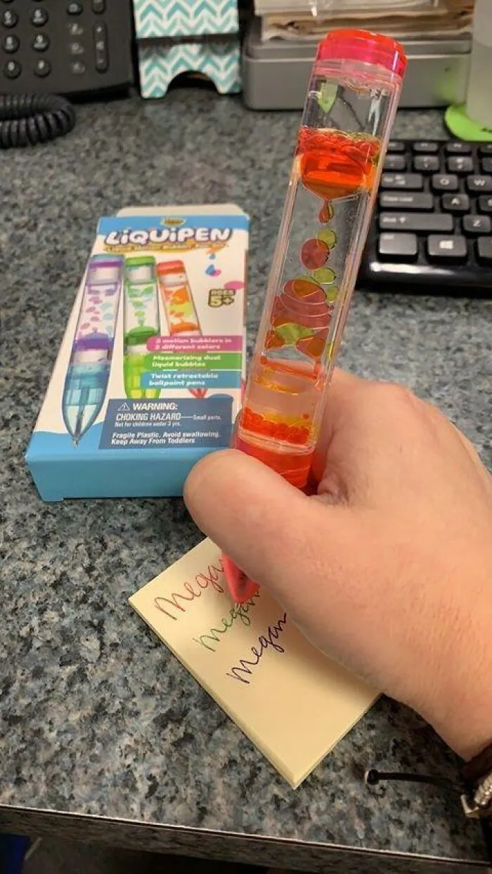 A <a Style="Display:inline;" Href="Https://Www.amazon.com/Yoya-Toys-Liquipen-Bubbler-Colorful/Dp/B07twdrysw?ie=utf8&linkcode=ll1&tag=bpantelope-20&linkid=03f0004c62f5d3f62cfcb67124a60807&language=en_us&ref_=as_li_ss_tl" Target="_blank">   <span Style="Font: Inherit; Color: #d74b1f;"> Liquid Motion Bubbler Pen </Span> Will Make The Tedious Act Of Writing A Grocery List Feel Like A Tiny, Mesmerizing Lava Lamp Party Is Happening In Your Hand