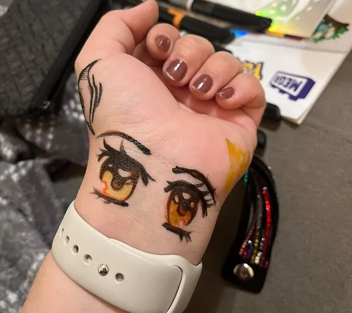 They Can Give All Their Bad Tattoo Ideas A Very Temporary Test Drive With These <a Style="Display:inline;" Href="Https://Www.amazon.com/Bodymark-Temporary-Cosmetic-Quality-Assorted/Dp/B07mmz8y1v?ie=utf8&th=1&linkcode=ll1&tag=bpaxolotl-20&linkid=8e6984d038e071cdddbdd046556b9dcf&language=en_us&ref_=as_li_ss_tl" Target="_blank"> <span Style="Font: Inherit; Color: #d74b1f;"> Temporary Tattoo Markers </Span>