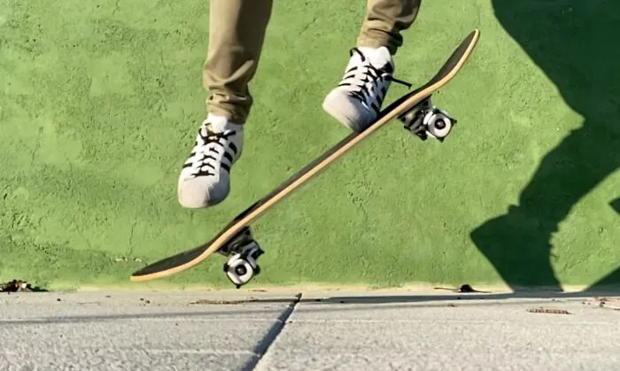  Your Skateboard's Evil Plan To Acquaint Your Tailbone With The Unforgiving Concrete Can Be Temporarily Foiled By A <a Style="Display:inline;" Href="Https://Www.amazon.com/Skater-Trainers-Skateboard-Tricks-Skateboarding/Dp/B01f49c8ni?ie=utf8&th=1&linkcode=ll1&tag=bpraccoon-20&linkid=93d364dc497f67bcfd93cbcd4d2849a8&language=en_us&ref_=as_li_ss_tl" Target="_blank">   <span Style="Font: Inherit; Color: #d74b1f;"> Skater Trainer </Span>