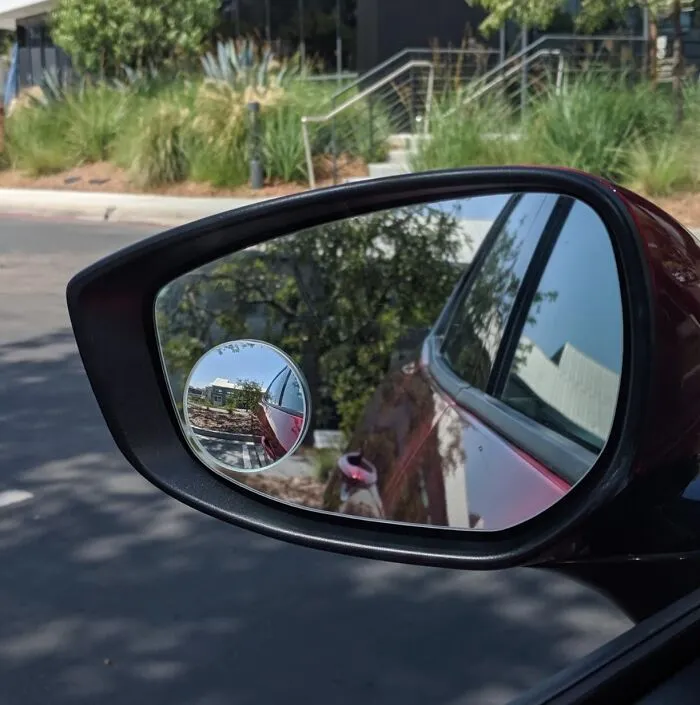 A <a Style="Display:inline;" Href="Https://Www.amazon.com/Ampper-Blind-Mirror-Frameless-Convex/Dp/B01cv4ancc?ie=utf8&th=1&linkcode=ll1&tag=bpscorpion-20&linkid=16fa0eeefacdcc8b0066d98895ca1958&language=en_us&ref_=as_li_ss_tl" Target="_blank">   <span Style="Font: Inherit; Color: #d74b1f;"> Round Blindspot Mirror </Span> Is A Tiny, Unassuming Accessory That Prevents You From Having A Giant, Very Conspicuous "I'm So Sorry, I Didn't See You!" Moment On The Highway