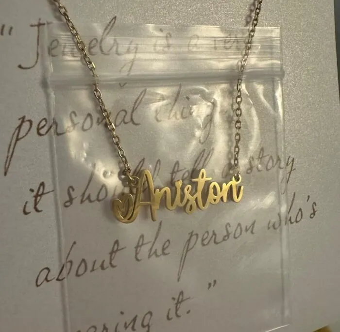 This <a Style="Display:inline;" Href="Https://Www.amazon.com/Yopicks-Necklace-Personalized-Birthstone-Nameplate/Dp/B07qx3kx85?ie=utf8&th=1&linkcode=ll1&tag=bplemur-20&linkid=a39959f7107d7ec2554c3a040b553db5&language=en_us&ref_=as_li_ss_tl" Target="_blank">   <span Style="Font: Inherit; Color: #d74b1f;"> Sterling Silver Name Necklace </Span> Will Finally Allow You To Live Out Your Full, Unadulterated Carrie Bradshaw Fantasy