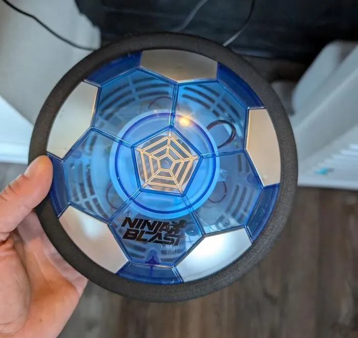 The Vase On Your Coffee Table Is About To Enter Its Most Stressful Era Now That The <a Style="Display:inline;" Href="Https://Www.amazon.com/Ninja-Blast-Hover-Soccer-Ball/Dp/B0d5jx1qqf?ie=utf8&th=1&linkcode=ll1&tag=bphorse-20&linkid=f156edc525855a474550fdc23ccaa10d&language=en_us&ref_=as_li_ss_tl" Target="_blank">   <span Style="Font: Inherit; Color: #d74b1f;"> Hover Soccer Light-Up Ball </Span> Is In The House