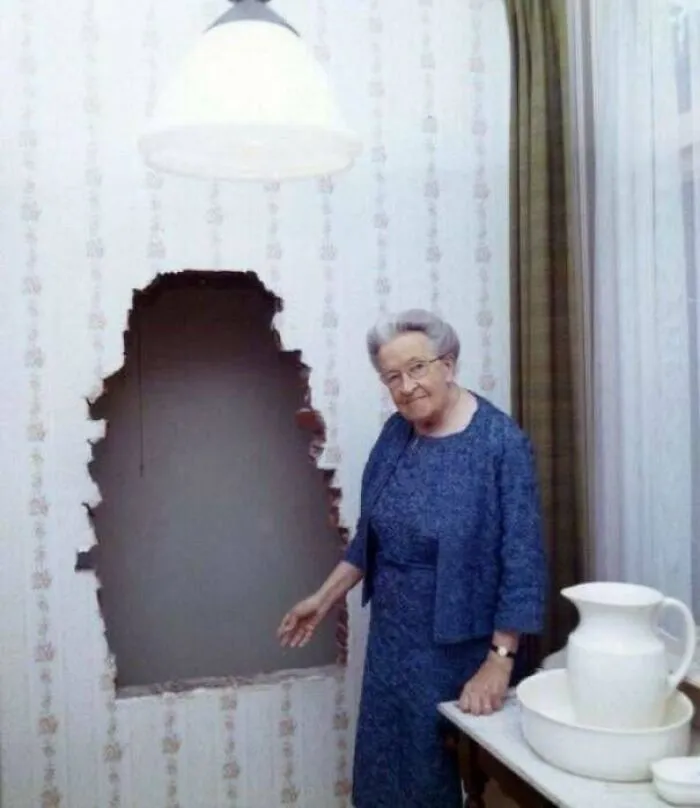 50 Curious Pics And The Unexpected Stories Behind Them