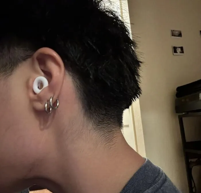 A Pair Of <a Style="Display:inline;" Href="Https://Www.amazon.com/Loop-Quiet-Ear-Plugs-Noise-Reducing/Dp/B0d3v4v1kd?ie=utf8&th=1&linkcode=ll1&tag=bpalpaca-20&linkid=6ee99c0cf4afe2ff33e56c6dfb49af08&language=en_us&ref_=as_li_ss_tl" Target="_blank">   <span Style="Font: Inherit; Color: #d74b1f;"> Loop Quiet Ear Plugs </Span> Is A Subtle, Sophisticated Way To Say, "I Love You, But I Also Love The Sweet, Sweet Sound Of Not Having To Listen To My Son Chew"