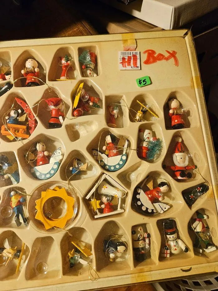 1970s Estate Sale Ornaments That Were Overlooked. $2.50 :)