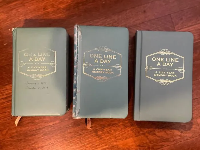 Laziness And Nostalgia Collide In The <a Style="Display:inline;" Href="Https://Www.amazon.com/One-Line-Day-Five-Year-Memory/Dp/0811870197?ie=utf8&linkcode=ll1&tag=bpcoyote-20&linkid=72c14bc3c78b284b9242c811e5778fb3&language=en_us&ref_=as_li_ss_tl" Target="_blank">   <span Style="Font: Inherit; Color: #d74b1f;"> One Line A Day 5-Year Journal </Span> For Anyone Who Wants To Document Their Life Without Writing A Whole Manifesto Every Night
