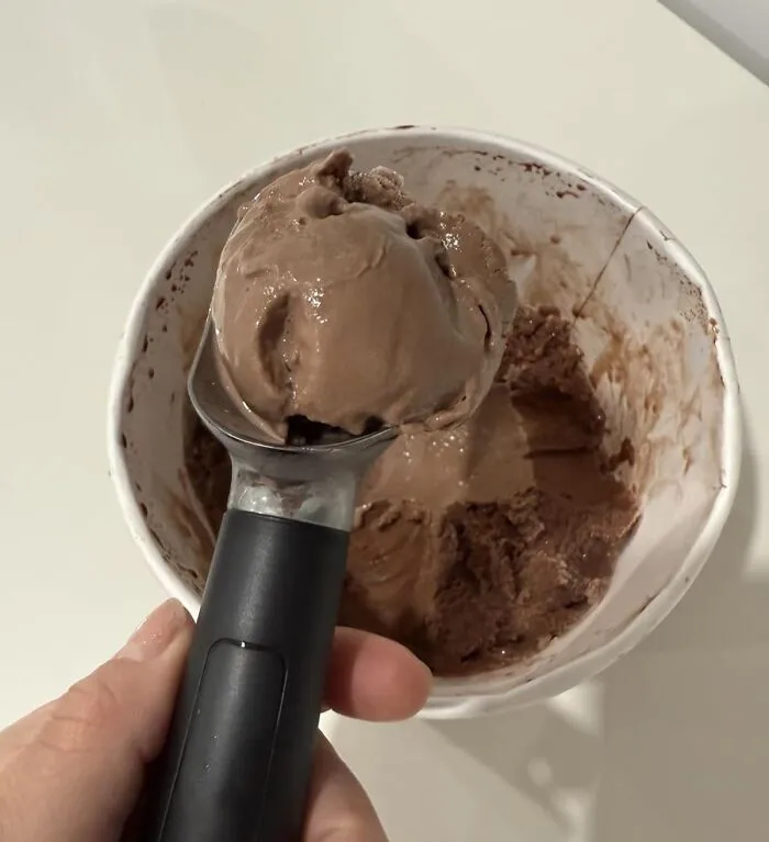 Bending The Silverware Into Modern Art Projects Will Stop Being A Nightly Tradition When They Use The <a Style="Display:inline;" Href="​​https://Www.amazon.com/Frostjoy-Rechargeable-Electric-Scooper-Waterproof/Dp/B0dqgxgs18?ie=utf8&th=1&linkcode=ll1&tag=bpraccoon-20&linkid=f7d6a3112b860b174fe822bfb285b8cd&language=en_us&ref_=as_li_ss_tl" Target="_blank">   <span Style="Font: Inherit; Color: #d74b1f;"> Heated Ice Cream Scoop </Span> To Glide Through Frozen Rocky Road